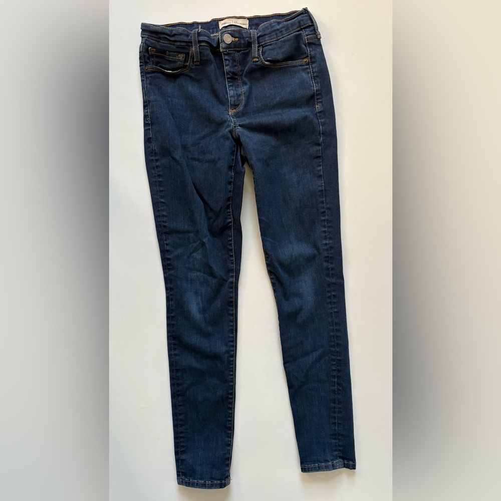 GAP Dark Wash Low-Rise Women's Skinny Jeans Size 6